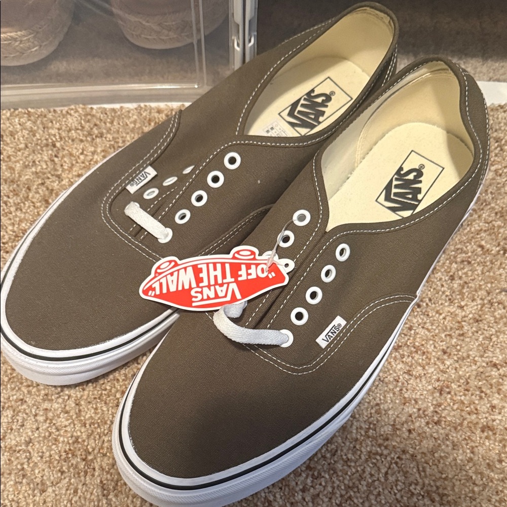 Vans Men's Olive Canvas Sneakers - Picture 6 of 6